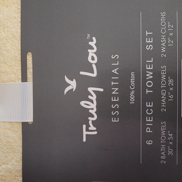 Truly Lou Bath Truly Lou Towel Set Poshmark